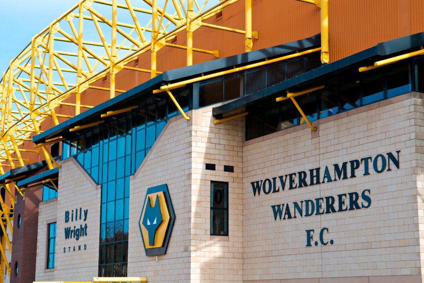 STAR FOOTBALL PREVIEW Tues: Wolves v Liverpool – Football & Racing News ...